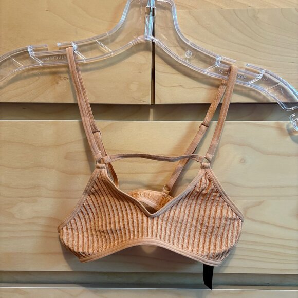 NWOT Out from Under Urban Outfitters Seamless Nude Bralette, Size: XS-S - Picture 1 of 3